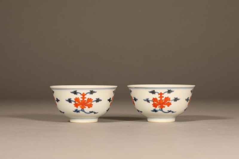 清道光 青花矾红宝相花卉纹小杯 - 图5