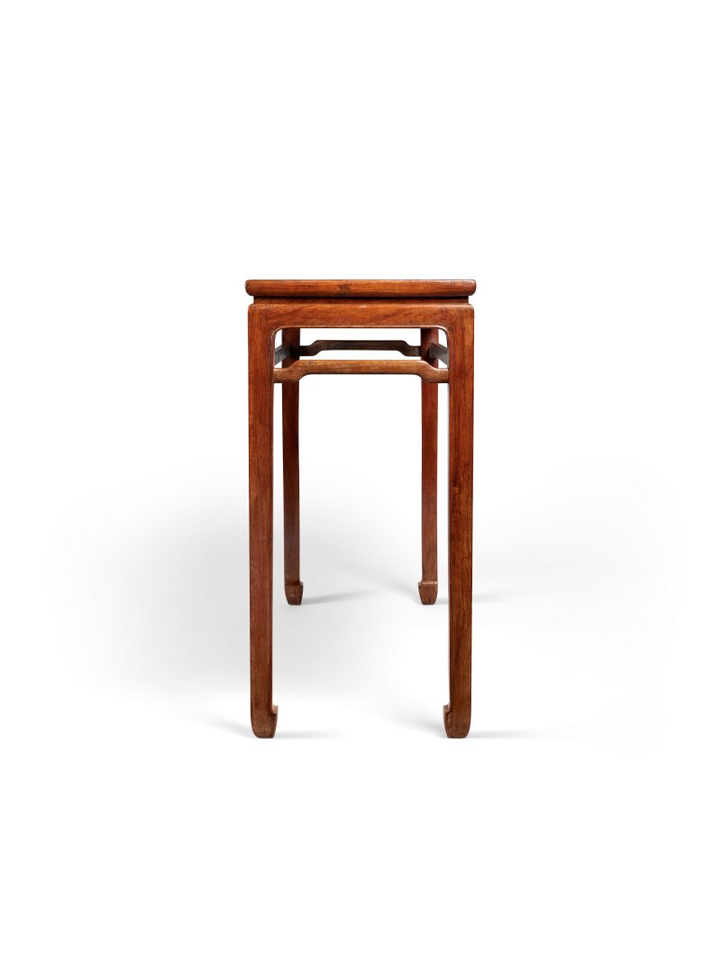 A VERY RARE HUANGHUALI RECTANGULAR SIDE TABLE, ZHUO  CHINA, MING DYNASTY, 17TH CENTURY - 图5