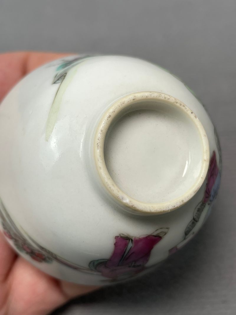 清晚期 粉彩人物故事杯 - 图12
