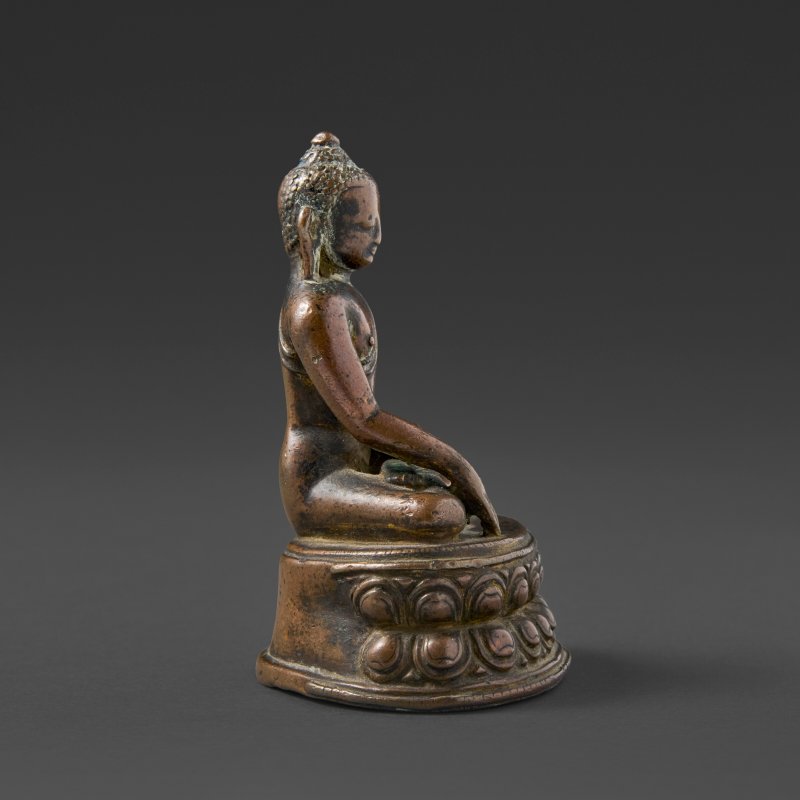 A COPPER ALLOY FIGURE OF SHAKYAMUNI BUDDHA  NEPAL, 12TH-13TH CENTURY - 图6