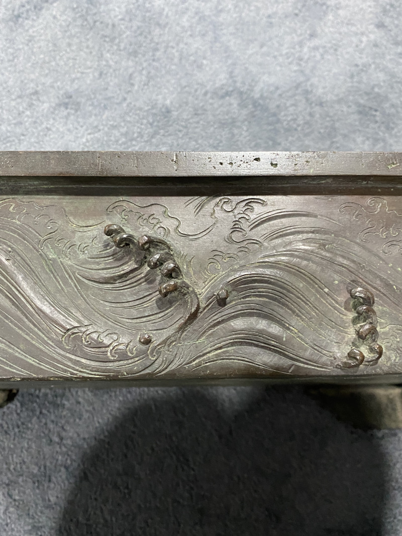 清 铜海水纹四方大盆 - 图10