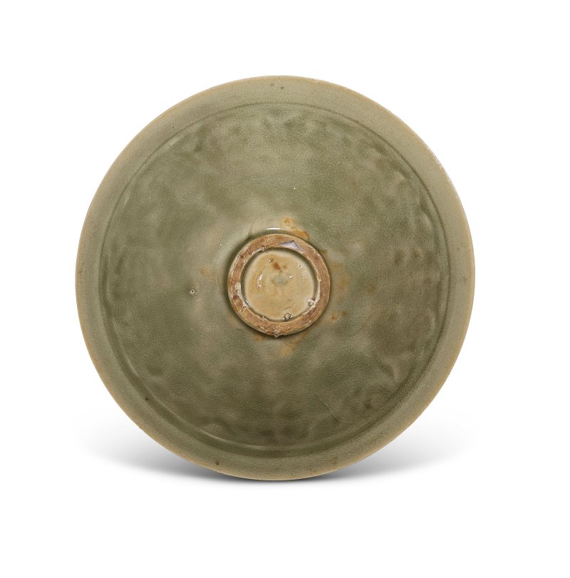 A YAOZHOU CELADON MOULDED ‘BOYS’ BOWL  CHINA, NORTHERN SONG - JIN DYNASTY (960-1234) - 图3