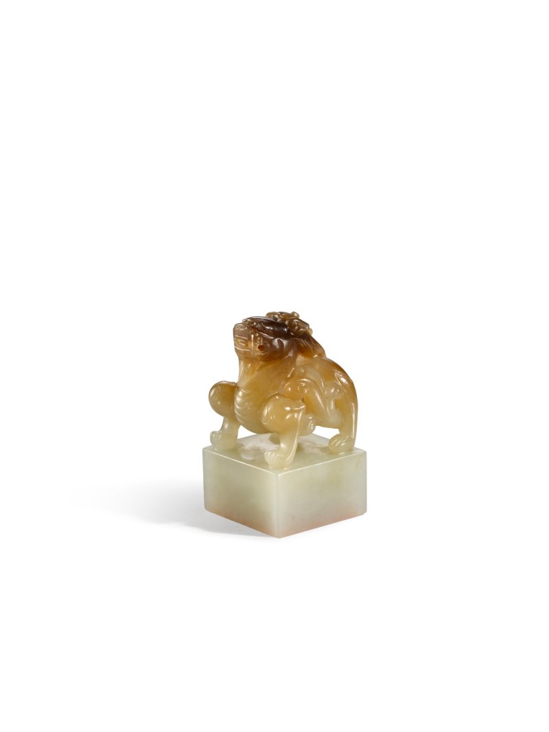 A white and brown jade ‘dragon’ seal, Qing dynasty, later carved for Edward T. Chow | 清　白玉龍紐仇焱之自用印　印文：太倉仇氏抗希齋主人