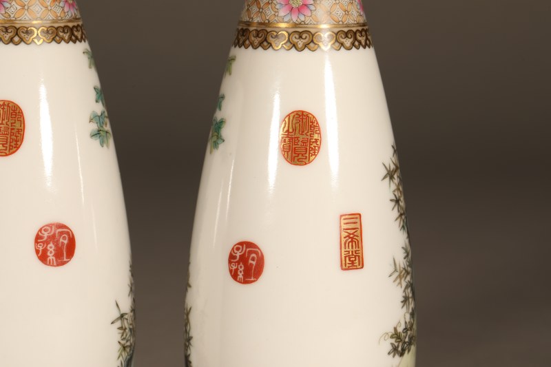 粉彩描金花鸟玉米瓶 - 图6