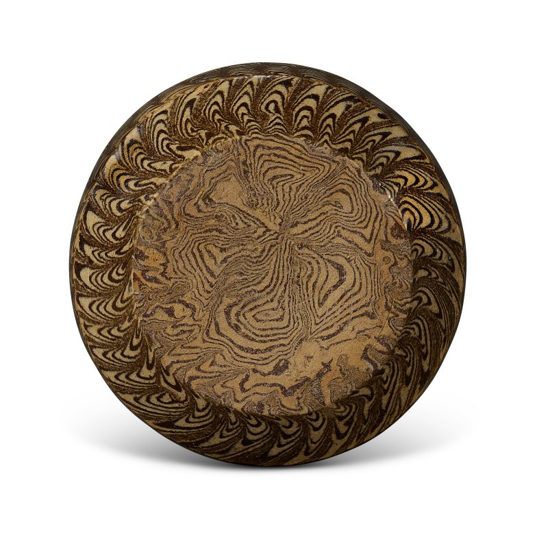 A RARE DANGYANGYU MARBLED BOX AND COVER  CHINA, NORTHERN SONG-JIN DYNASTY (960-1234) - 图2