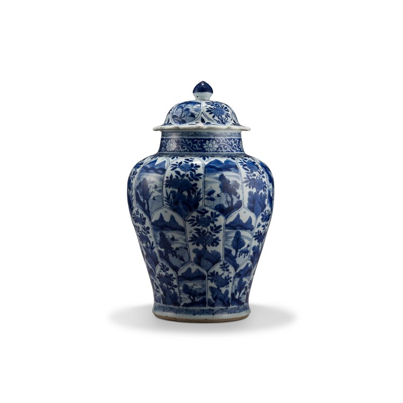 清康熙 青花模印山水花卉紋將軍蓋罐兩件  KANGXI PERIOD (1662-1722) - 图7