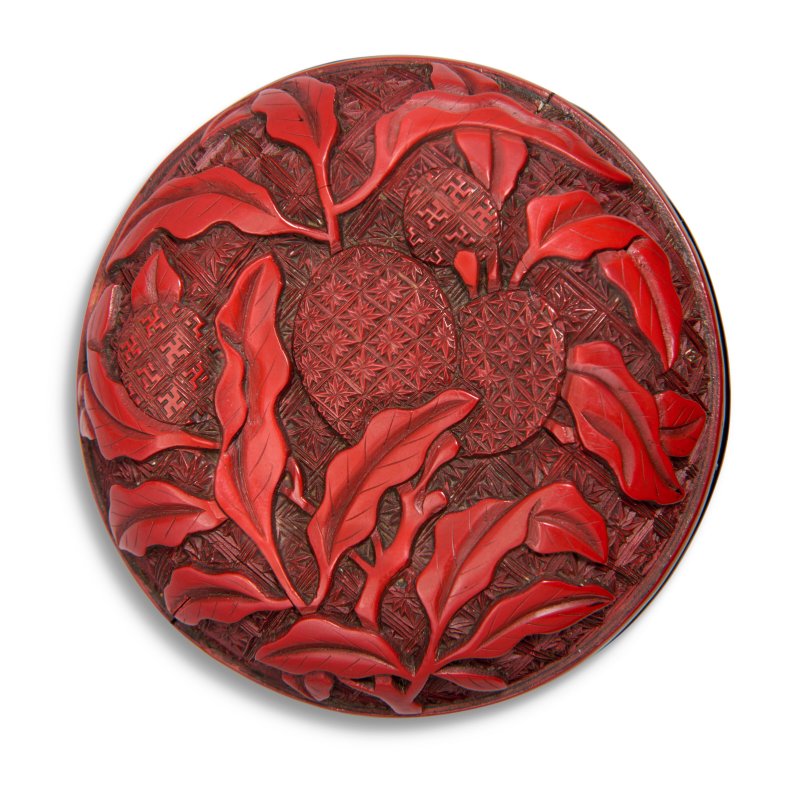 A SMALL CINNABAR LACQUER 'LYCHEE' ROUND BOX AND COVER  CHINA, 17TH CENTURY - 图3
