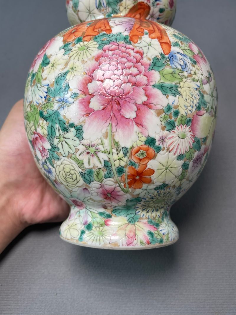 民国 粉彩百花不落地包袱葫芦瓶 - 图15