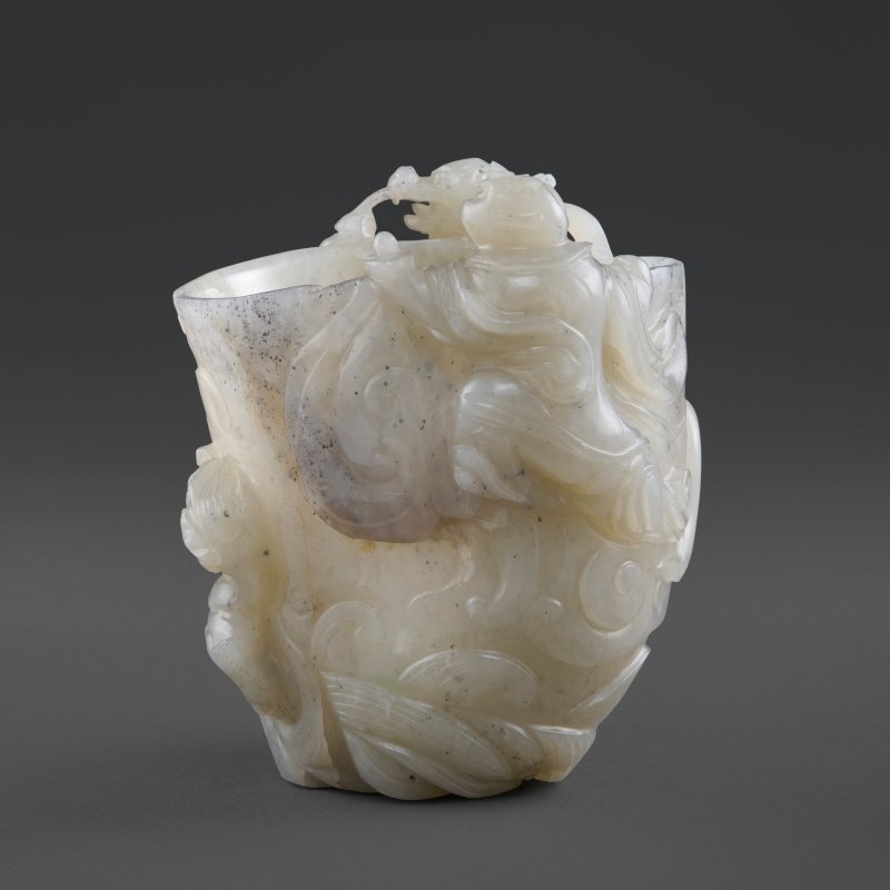A CELADON JADE 'BOY AND CHILONG ' LIBATION CUP  CHINA, SONG-YUAN DYNASTY (960-1368) - 图6