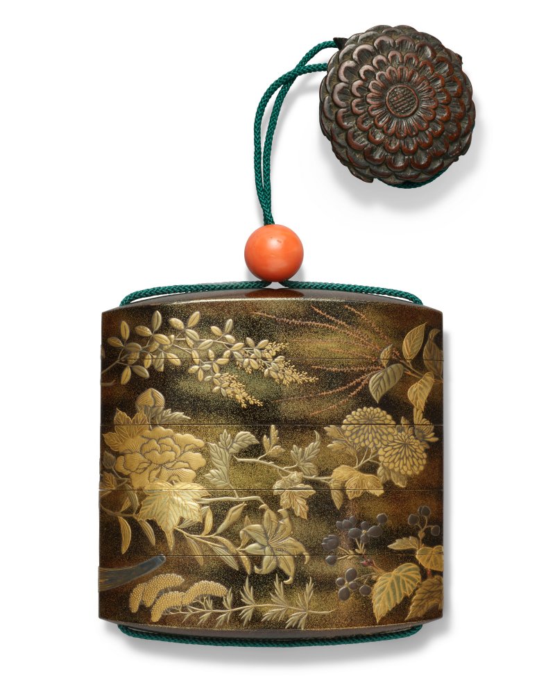 A GOLD LACQUER FOUR-CASE INRO  JAPAN, EDO PERIOD (19TH CENTURY), SIGNED KOMA KORYU SAKU WITH CURSIVE MONOGRAM (KAO) (KOMA KORYU) - 图3