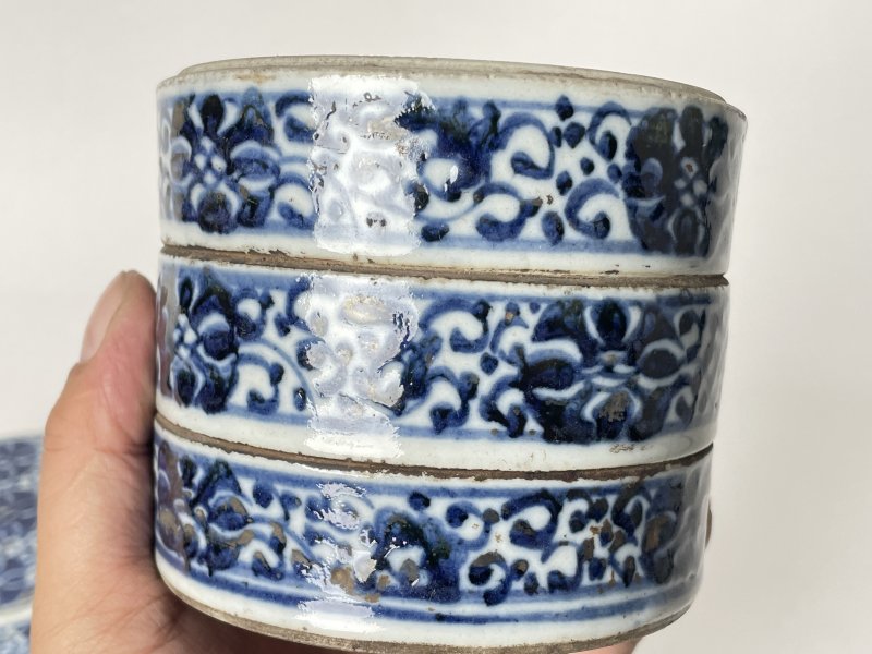 清 青花缠枝花卉纹节盒 - 图14