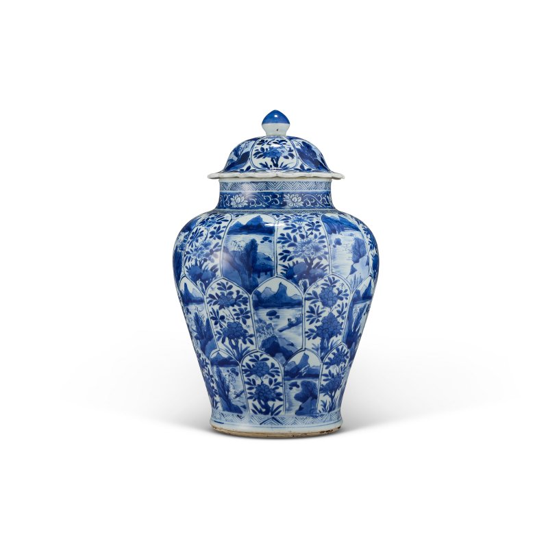 清康熙 青花模印山水花卉紋將軍蓋罐兩件  KANGXI PERIOD (1662-1722) - 图9