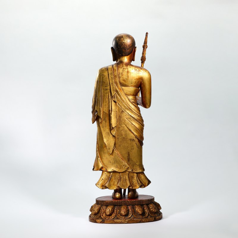 清康熙 木胎漆金地藏王菩萨立像 - 图3