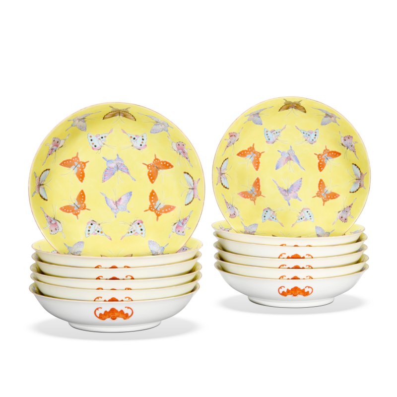 A GROUP OF TWELVE YELLOW-GROUND FAMILLE ROSE 'BUTTERFLY' DISHES  CHINA, REPUBLIC PERIOD (1912-1949)