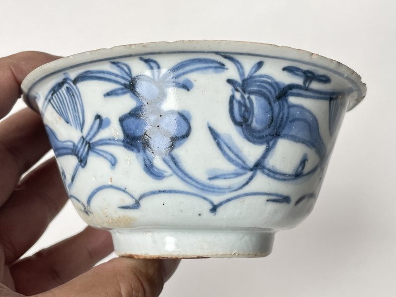 明 青花花卉纹碗 - 图2