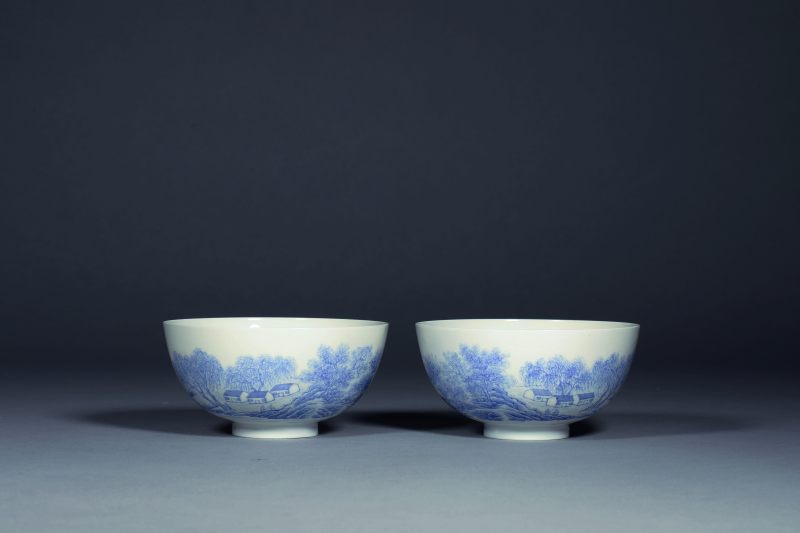 清 蓝料山水碗