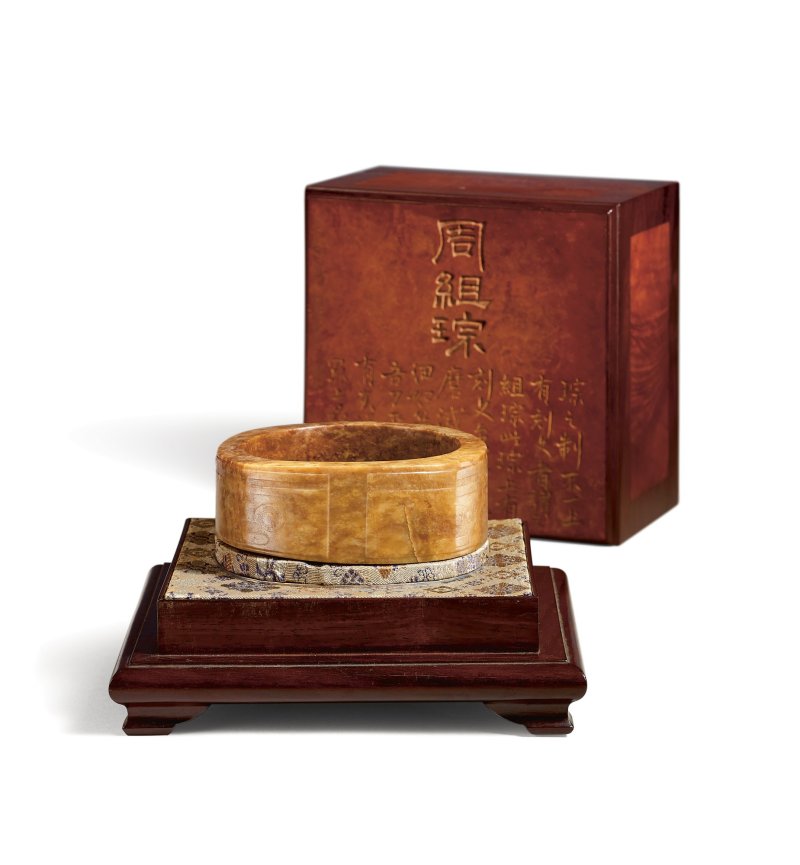 The Duanfang jade cong, Neolithic period, Liangzhu culture | 新石器時代　良渚文化　神人紋玉琮