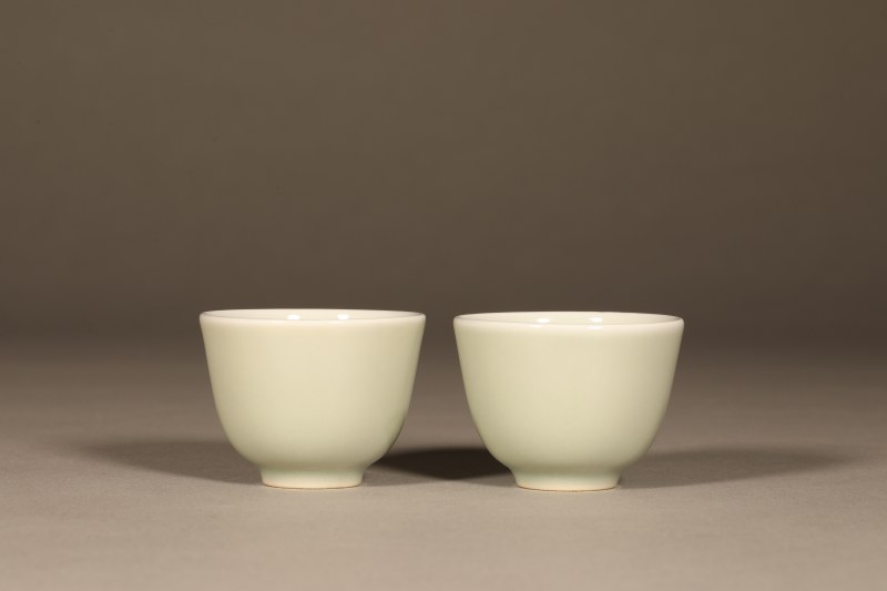 清乾隆 豆青釉杯 - 图4
