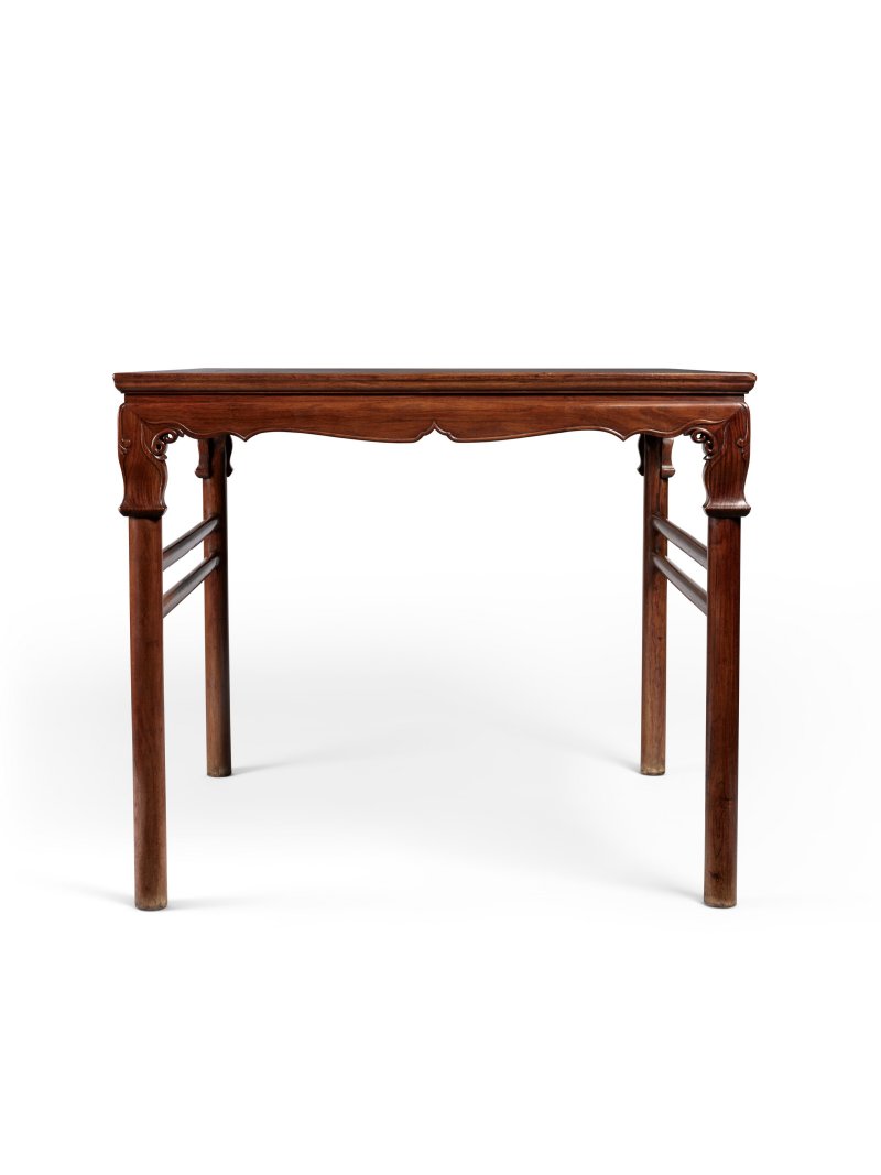 A RARE HUANGHUALI FIXED-LEG DEMOUNTABLE-STYLE SQUARE TABLE, FANGZHUO  CHINA, 17TH-18TH CENTURY - 图2