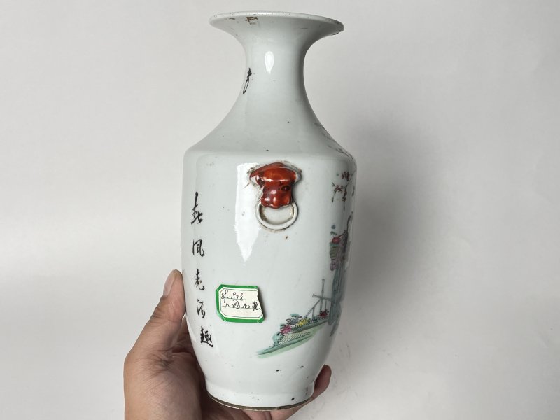 民国 粉彩仕女人物双耳瓶 - 图4