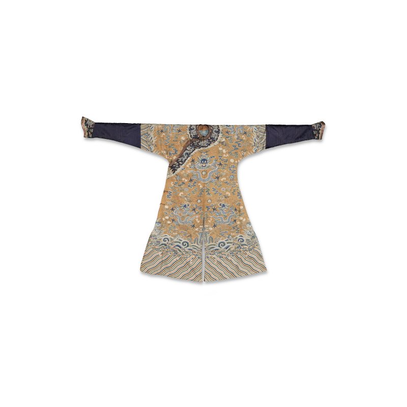 清乾隆/嘉慶 緙金地藍龍紋龍袍  QIANLONG-JIAQING PERIOD (1736-1820) - 图1