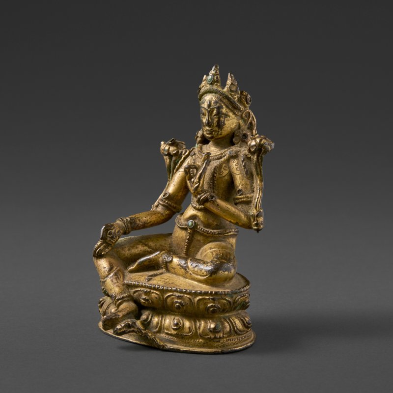 A GILT COPPER ALLOY FIGURE OF SYAMATARA  TIBET, 14TH CENTURY - 图3