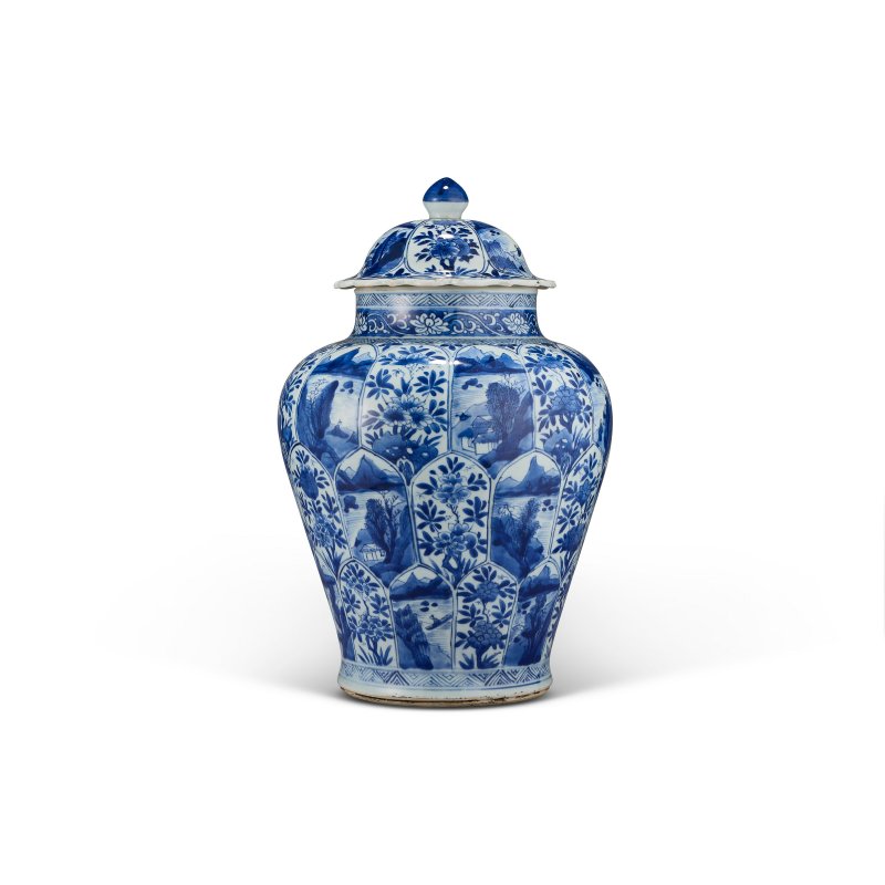 清康熙 青花模印山水花卉紋將軍蓋罐兩件  KANGXI PERIOD (1662-1722) - 图13
