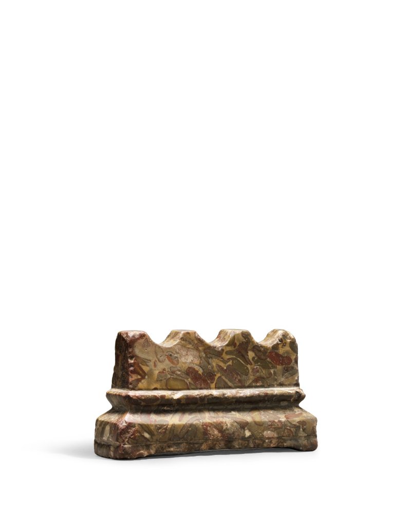 A rare puddingstone brushrest, Song dynasty | 宋　礫石筆山 - 图1