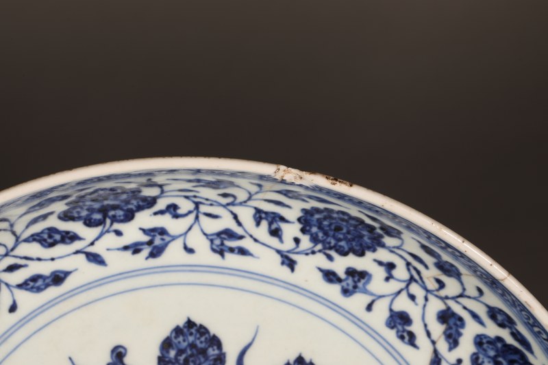 清 青花一束莲纹圆口盘 - 图9