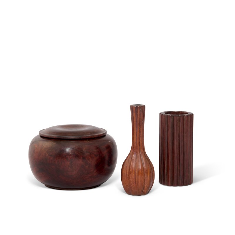 THREE HUANGHUALI AND HONGMU SCHOLAR'S OBJECTS  CHINA, QING DYNASTY, 18TH-19TH CENTURY - 图3