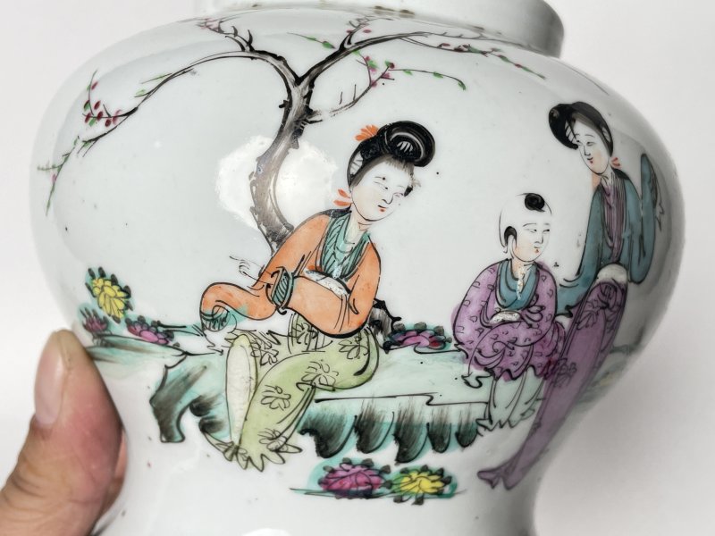 民国 粉彩仕女人物纹罐 - 图5