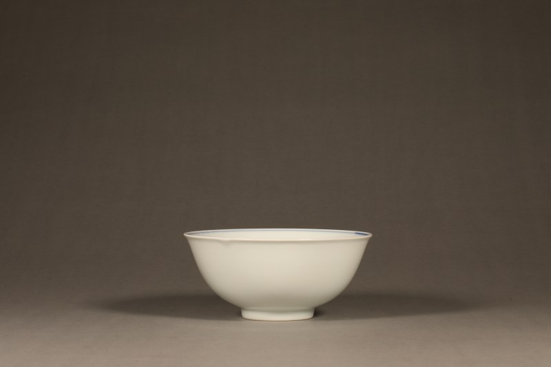清道光 外白釉里青花花卉纹碗 - 图4