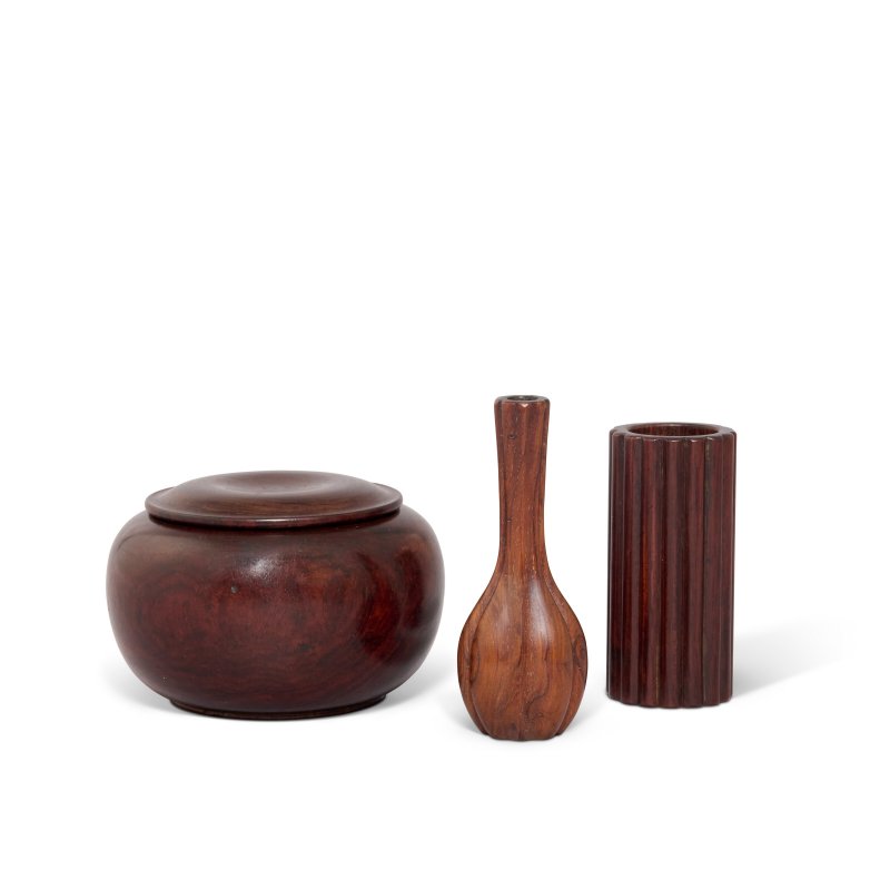 THREE HUANGHUALI AND HONGMU SCHOLAR'S OBJECTS  CHINA, QING DYNASTY, 18TH-19TH CENTURY - 图4