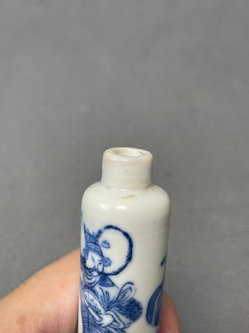 清晚期 青花“三国演义李肃说吕布”图鼻烟壶 - 图7