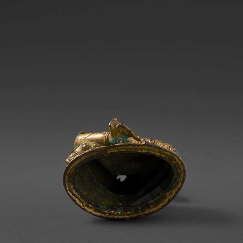 A GILT COPPER ALLOY FIGURE OF SYAMATARA  TIBET, 14TH CENTURY - 图5