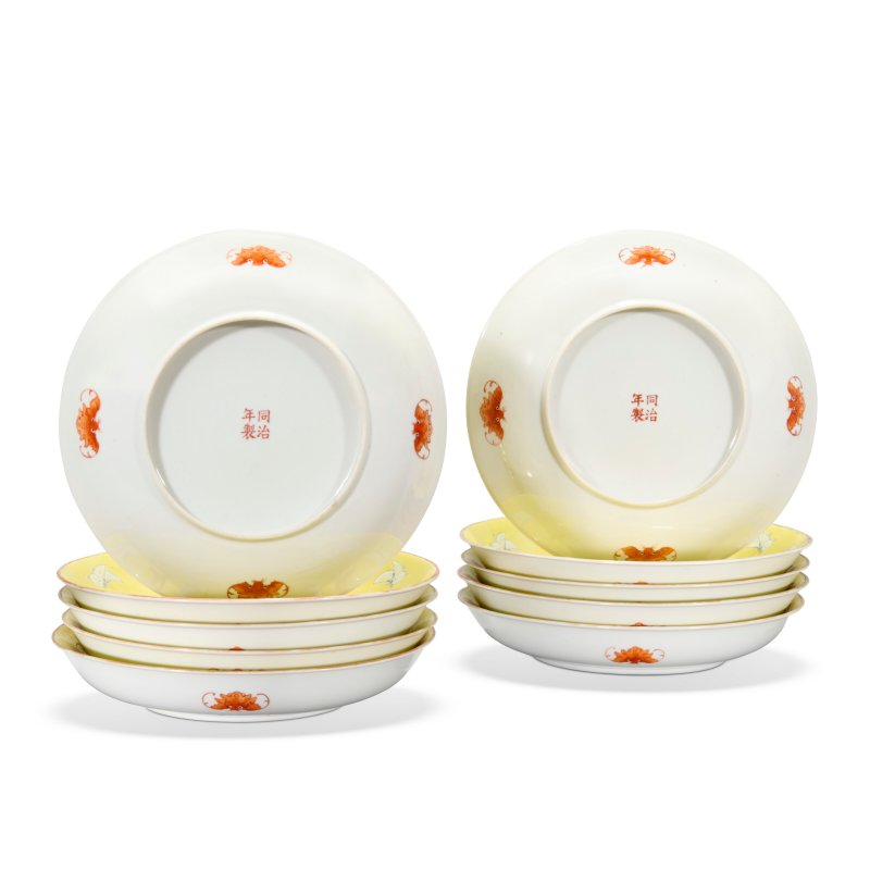 A GROUP OF TEN YELLOW-GROUND FAMILLE ROSE 'BUTTERFLY' DISHES  CHINA, REPUBLIC PERIOD (1912-1949) - 图2