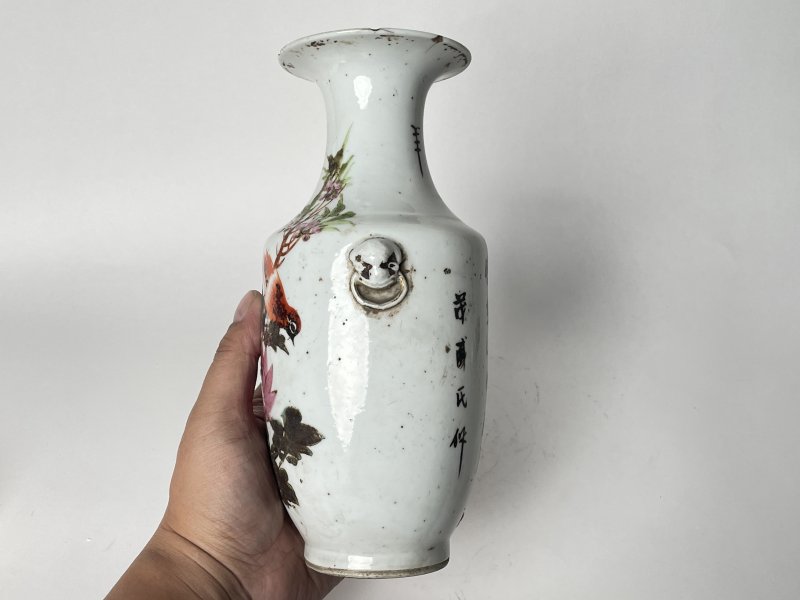 民国 粉彩花鸟纹双耳瓶 - 图2