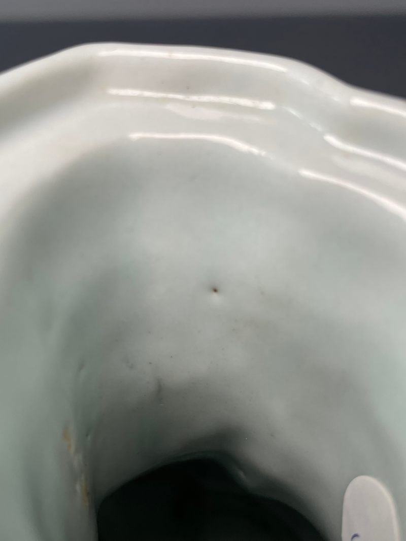 清晚期 炉均釉双耳海棠瓶 - 图20