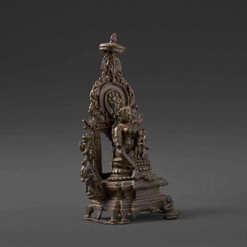 A SILVER INLAID COPPER ALLOY ENTHRONED PURNESHVARI  NORTHEAST INDIA, PALA PERIOD, 10TH-11TH CENTURY - 图3