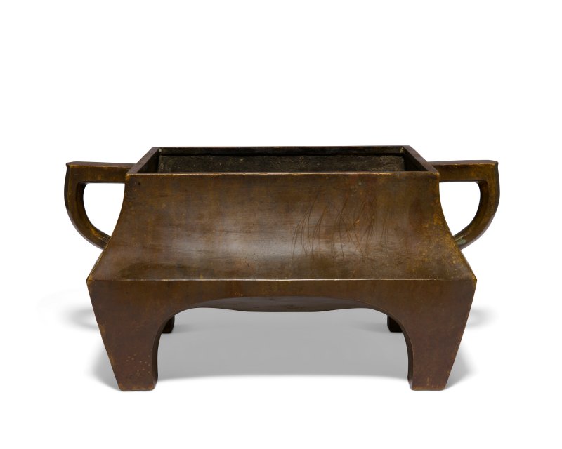 A MASSIVE TETRAPOD BRONZE CENSER  CHINA, QING DYNASTY, XIANFENG SIX-CHARACTER MARK AND OF THE PERIOD (1851-1861) - 图3