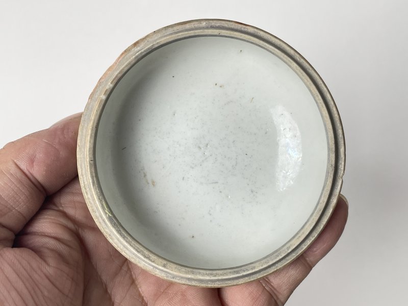 清 粉彩人物纹印盒 - 图7