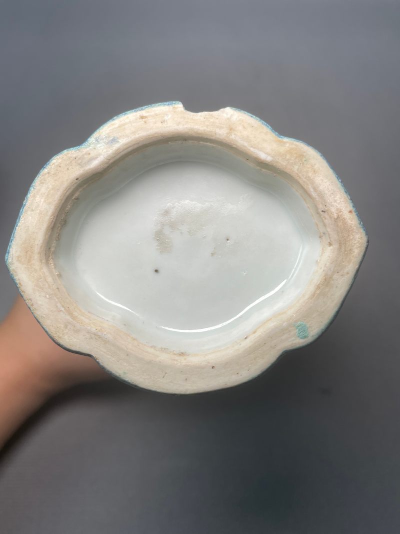 清晚期 炉均釉双耳海棠瓶 - 图22