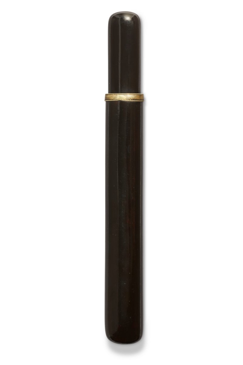 AN INLAID BLACK LACQUER KISERUZUTSU (PIPE CASE)  JAPAN, MEIJI PERIOD (LATE 19TH-EARLY 20TH CENTURY) - 图3