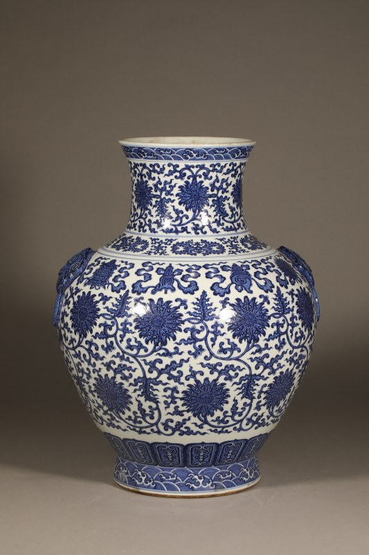 清 青花缠枝莲瑞兽耳尊 - 图9