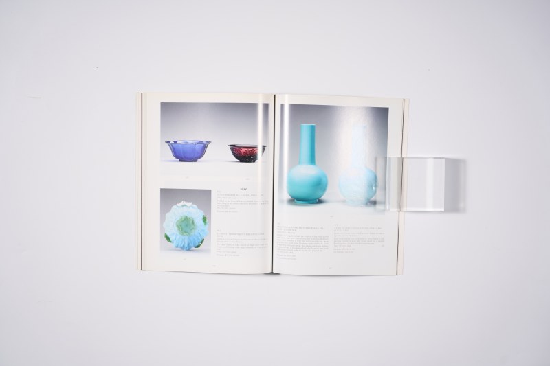 1998年洛杉矶佳士得：《中国明清瓷器 根付 家具 及亚洲艺术品拍卖会》（附成交单） - 图13