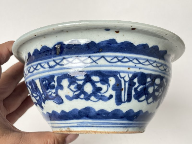 清 缠枝花卉纹香炉 - 图3