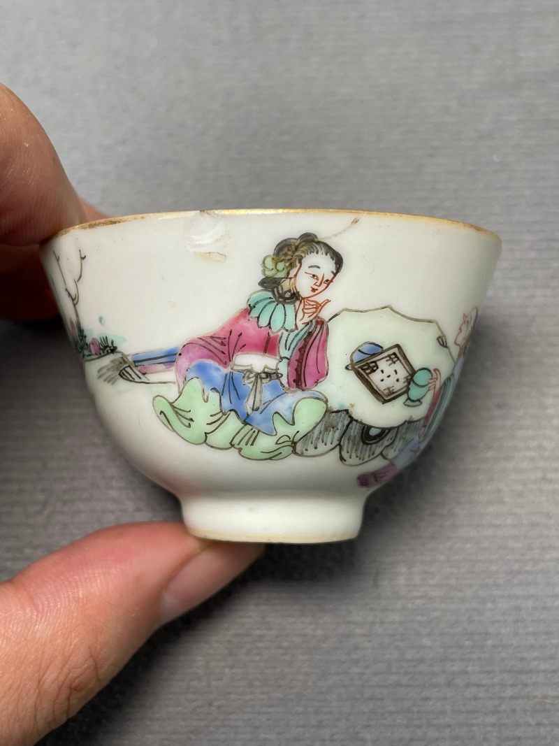 清晚期 粉彩人物故事杯 - 图3