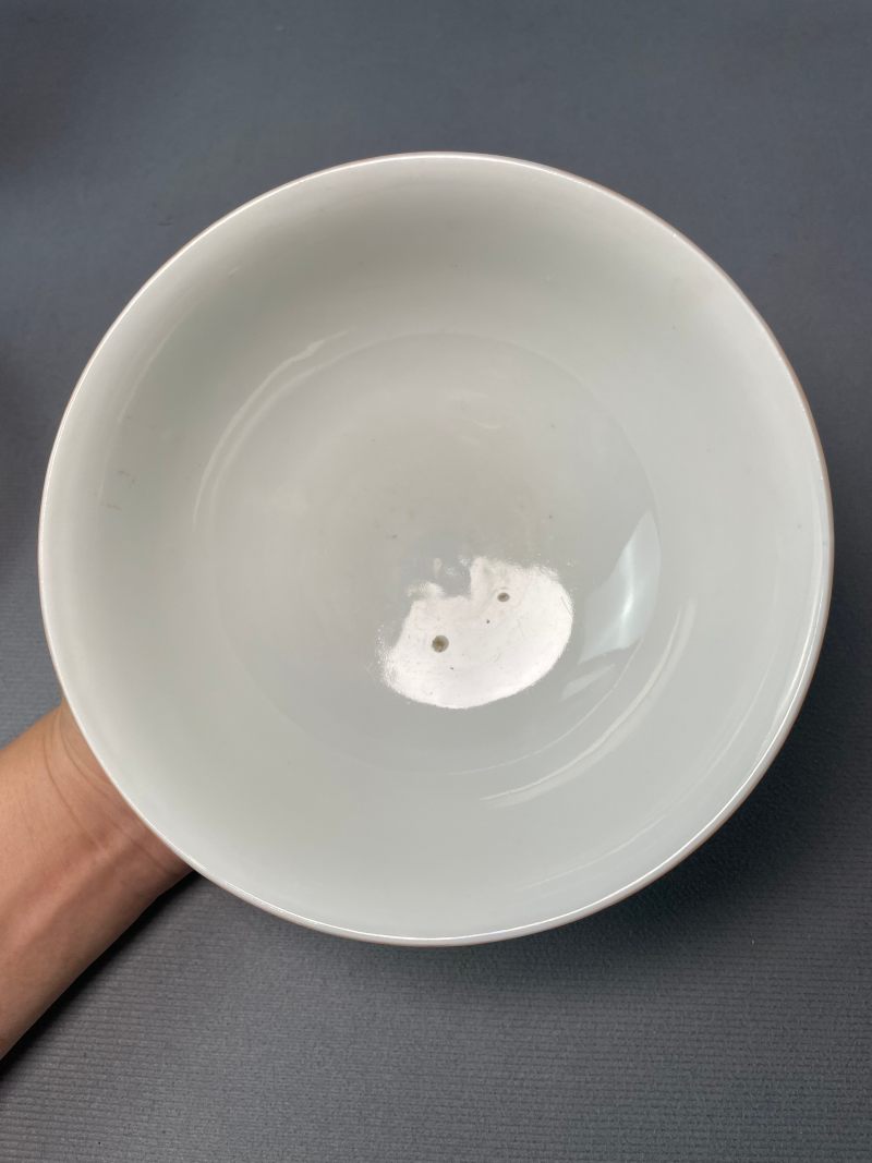 清晚期 粉彩绿地荷花纹碗 - 图8