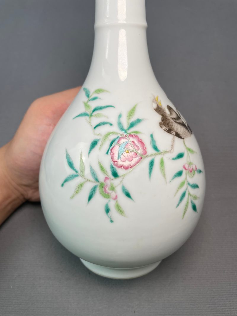 清光绪 粉彩花鸟纹胆瓶 - 图6