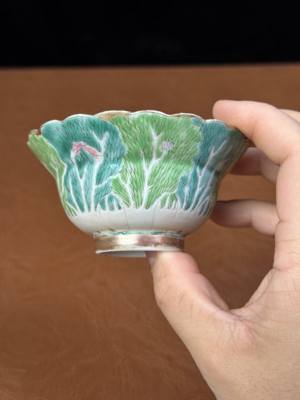 清嘉庆 粉彩百财花口杯 - 图4